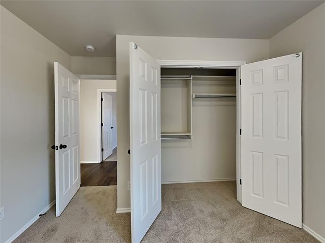 2165 Robin Ridge Lane, Edmond, OK 73012