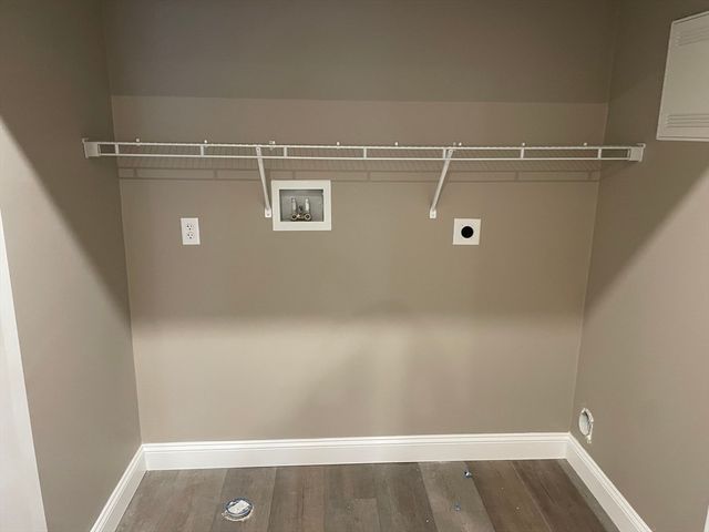 1 Brattle Street 4, Worcester, MA 01606