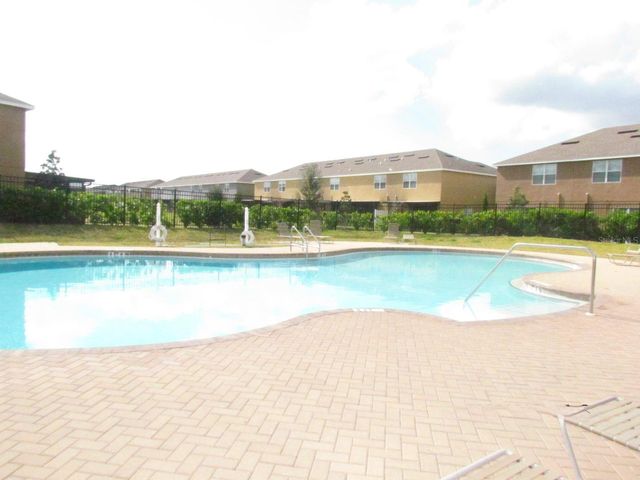 7020 WOODCHASE GLEN DRIVE, Riverview, FL 33578