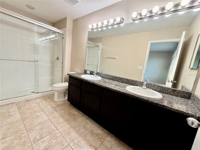 7020 WOODCHASE GLEN DRIVE, Riverview, FL 33578