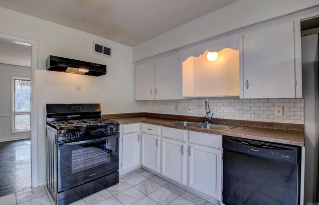 20 S Wakefield, Little Rock, AR 72209