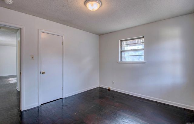 20 S Wakefield, Little Rock, AR 72209