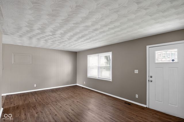 4101 Biscayne Road, Indianapolis, IN 46226