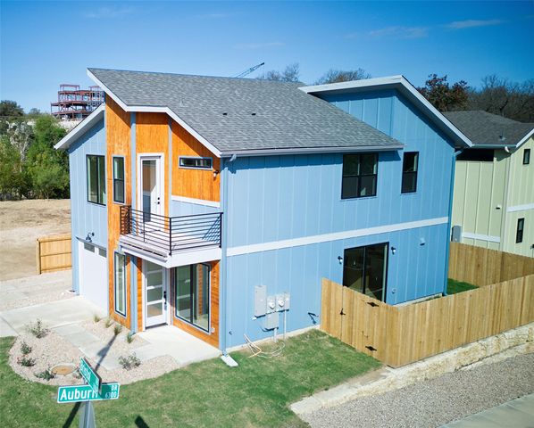 2608 Bristol DR A B, Austin, TX 78723