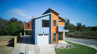 2608 Bristol DR A B, Austin, TX 78723