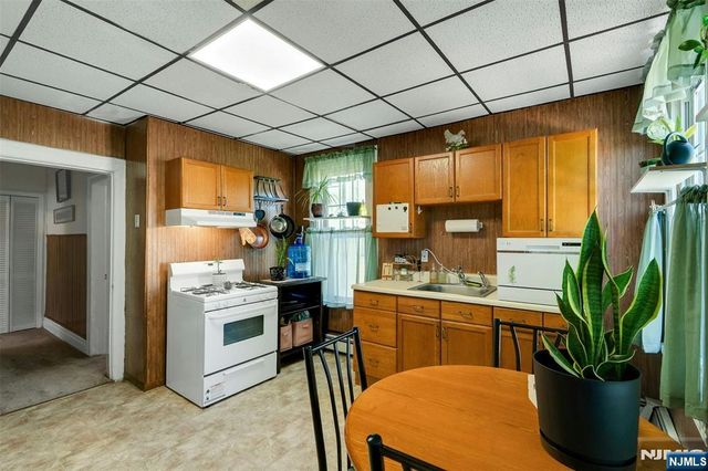 79 Dewitt Avenue, Belleville, NJ 07109