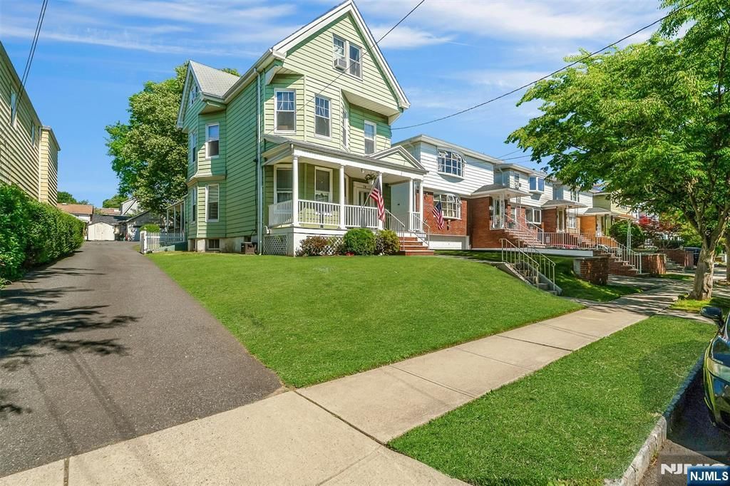 79 Dewitt Avenue, Belleville, NJ 07109