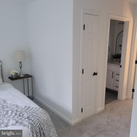 1748 GALEN STREET, Washington, DC 20020