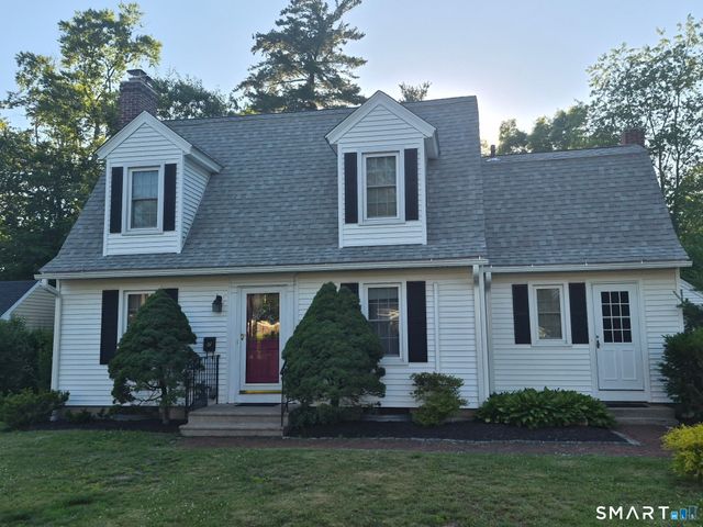 7 Usher Avenue, Plainville, CT 06062