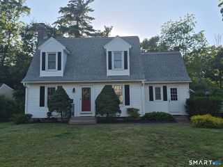 7 Usher Avenue, Plainville, CT 06062