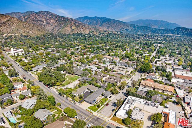 156 N Baldwin Avenue, Sierra Madre, CA 91024