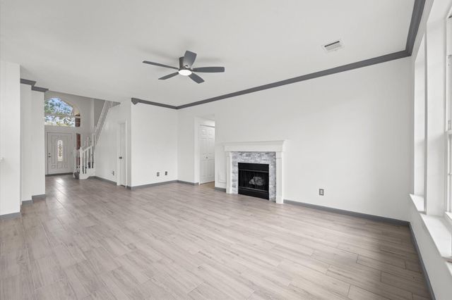 1813 Oakland Circle, Pearland, TX 77581