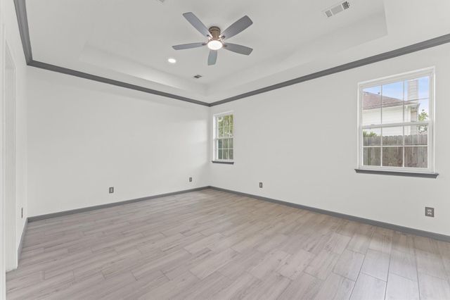1813 Oakland Circle, Pearland, TX 77581