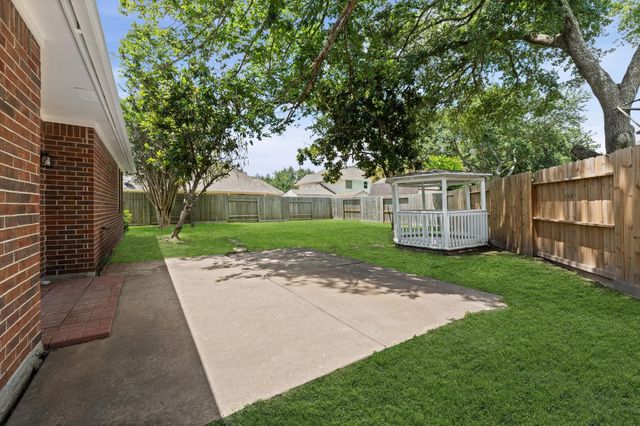 1813 Oakland Circle, Pearland, TX 77581