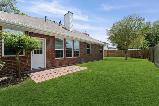 1813 Oakland Circle, Pearland, TX 77581
