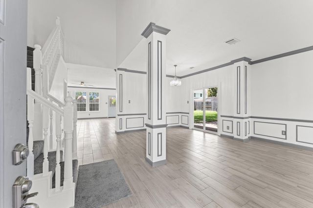 1813 Oakland Circle, Pearland, TX 77581