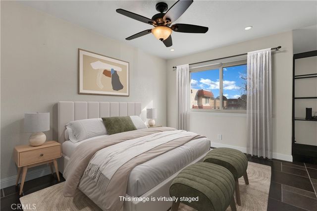 17951 River Circle 3, Canyon Country, CA 91387