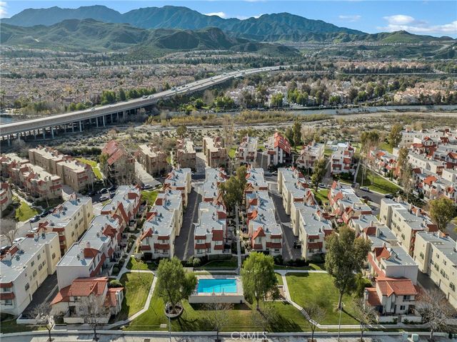 17951 River Circle 3, Canyon Country, CA 91387