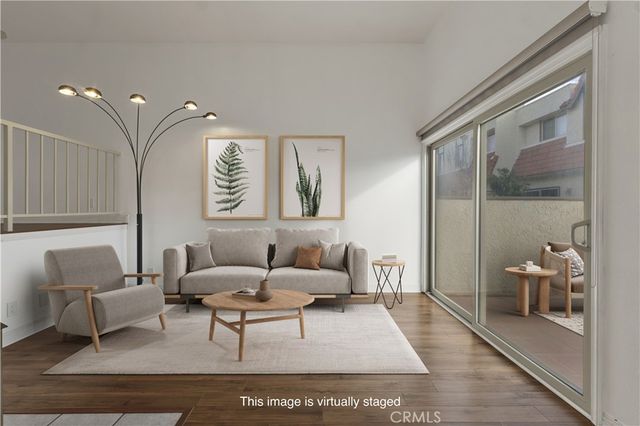 17951 River Circle 3, Canyon Country, CA 91387