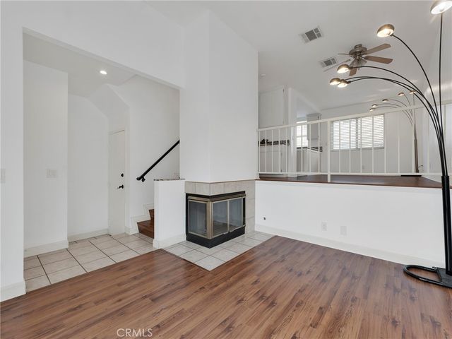 17951 River Circle 3, Canyon Country, CA 91387