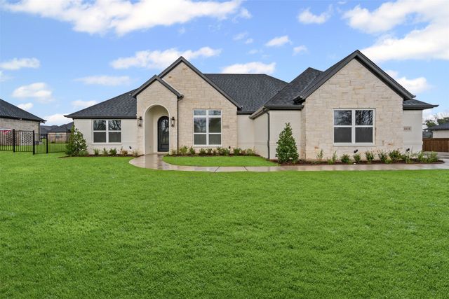 1133 Tremont Lane, Granbury, TX 76049