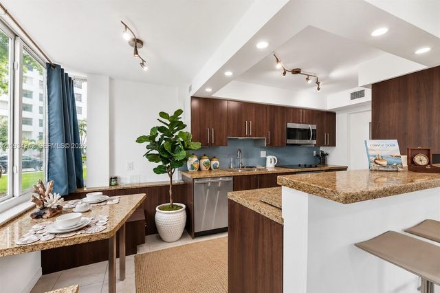 250 180th Drive 155, Sunny Isles Beach, FL 33160
