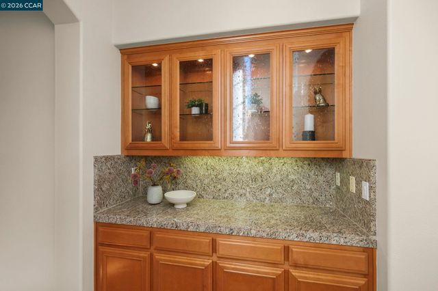 2000 Sorrelwood Ct, San Ramon, CA 94582