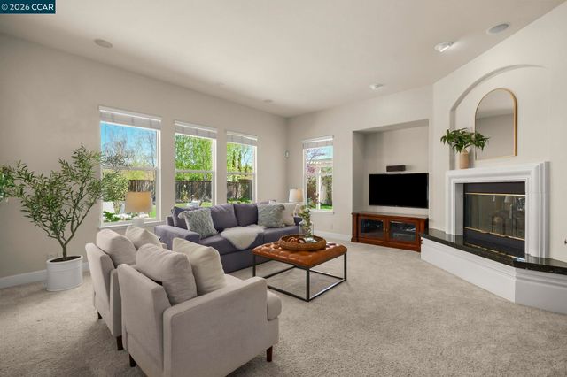 2000 Sorrelwood Ct, San Ramon, CA 94582