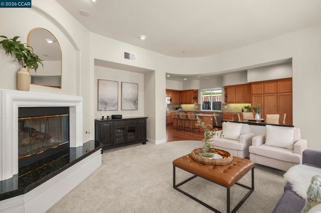 2000 Sorrelwood Ct, San Ramon, CA 94582