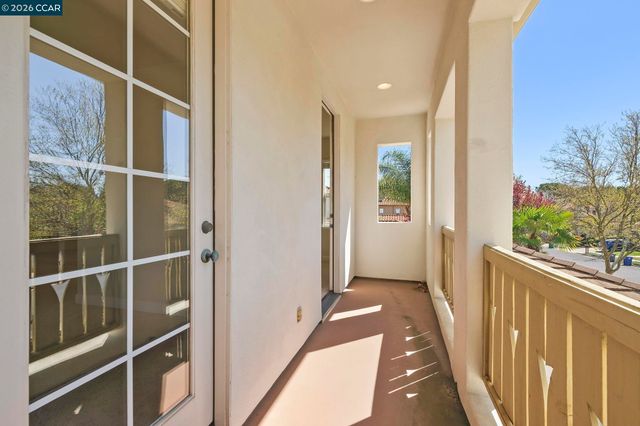 2000 Sorrelwood Ct, San Ramon, CA 94582