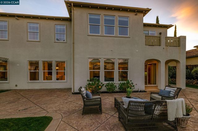 2000 Sorrelwood Ct, San Ramon, CA 94582