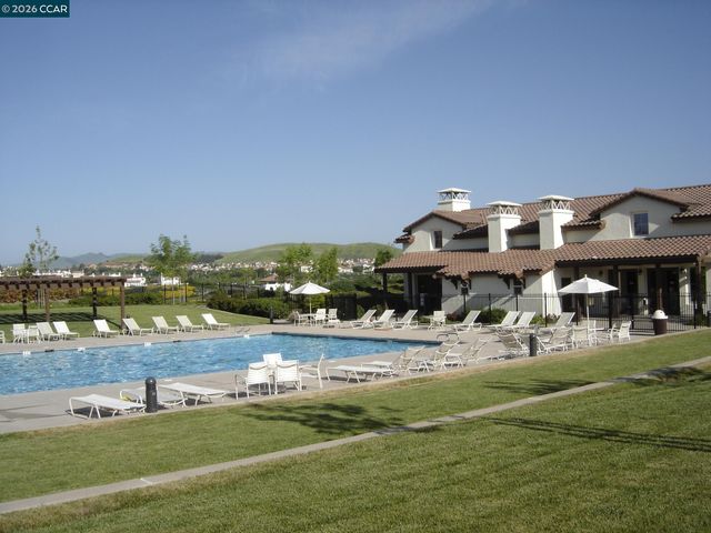 2000 Sorrelwood Ct, San Ramon, CA 94582