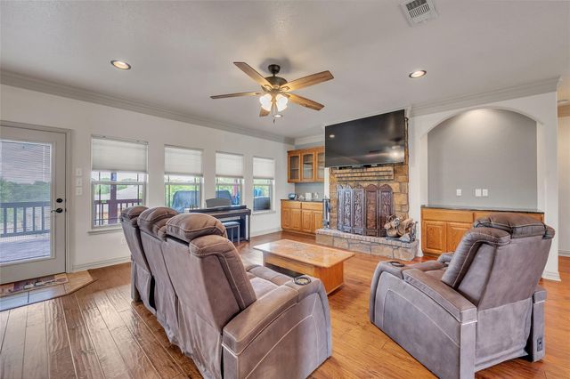 4945 Water Works RD, Belton, TX 76513