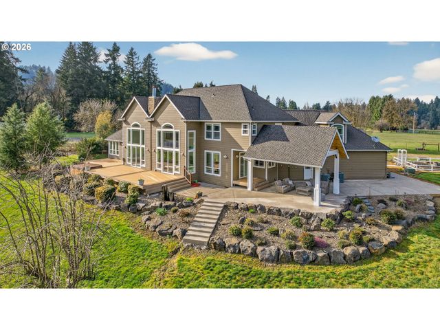 23044 Sw ULSKY Rd, West Linn, OR 97068