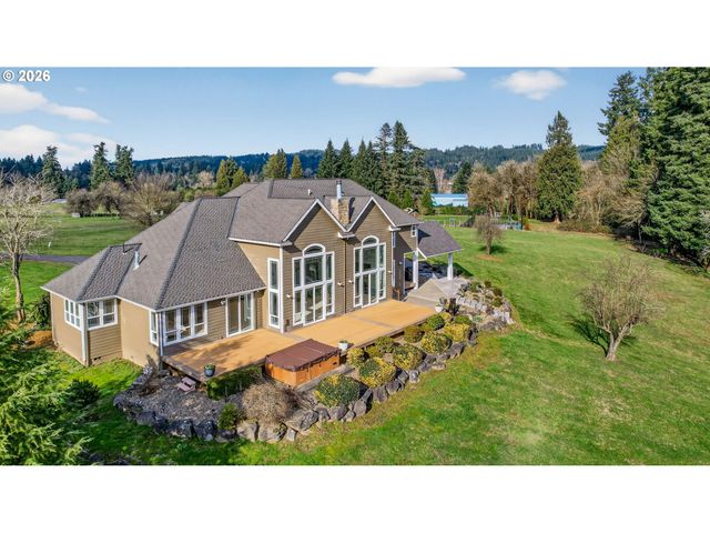 23044 Sw ULSKY Rd, West Linn, OR 97068