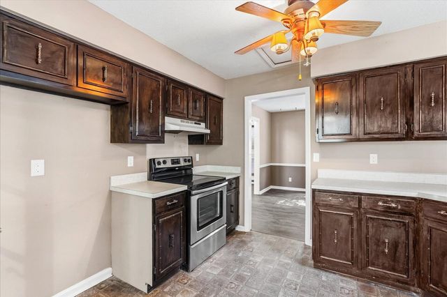 6822 Hampton Wood Circle, Hixson, TN 37343