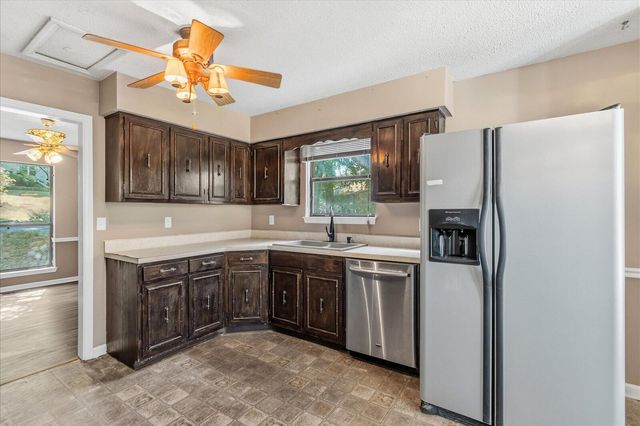6822 Hampton Wood Circle, Hixson, TN 37343