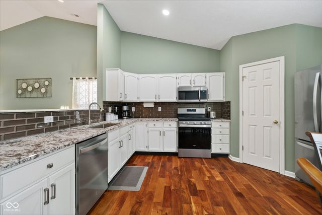 610 Daniel Court, Westfield, IN 46074