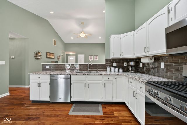 610 Daniel Court, Westfield, IN 46074