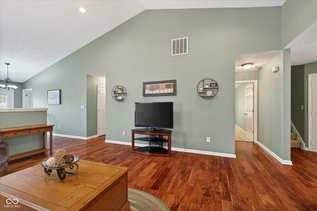 610 Daniel Court, Westfield, IN 46074