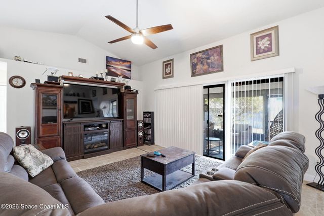 1299 Stadt Road NW, Palm Bay, FL 32907