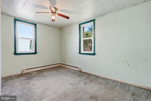 56 BENSON AVE, Hamilton Twp, NJ 08610