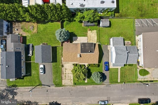 56 BENSON AVE, Hamilton Twp, NJ 08610