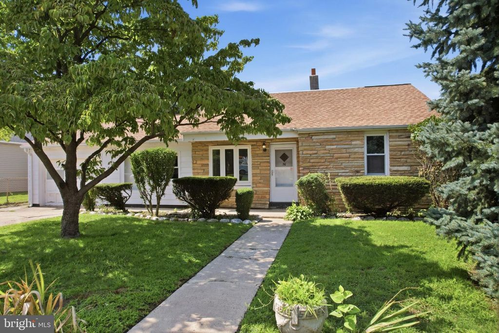 56 BENSON AVE, HAMILTON TWP, NJ 08610 — photo 4