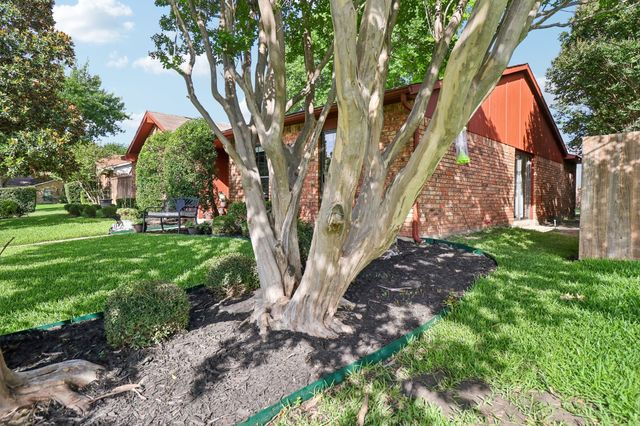 220 Willow Springs Drive, Coppell, TX 75019