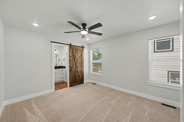 116 Sun City Lane, Conroe, TX 77304