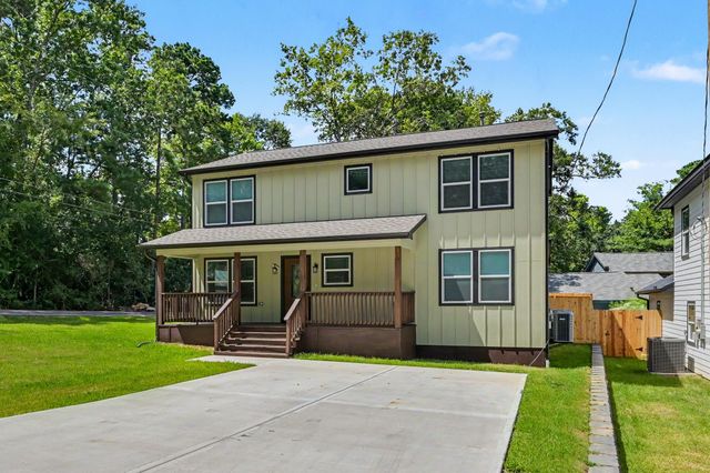 116 Sun City Lane, Conroe, TX 77304