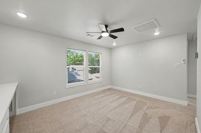 116 Sun City Lane, Conroe, TX 77304
