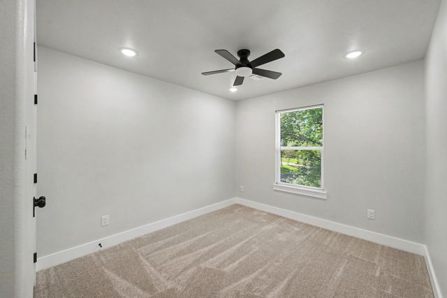 116 Sun City Lane, Conroe, TX 77304