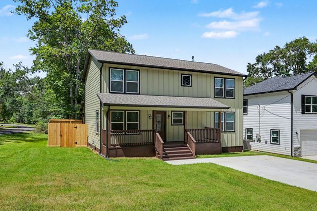 116 Sun City Lane, Conroe, TX 77304